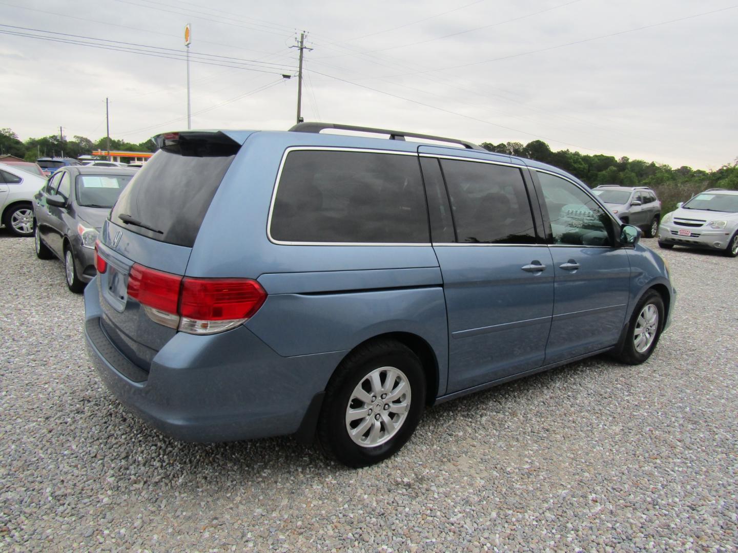 2010 Blue /Gray Honda Odyssey EX w/ DVD (5FNRL3H53AB) with an 3.5L V6 SOHC 24V engine, Automatic transmission, located at 15016 S Hwy 231, Midland City, AL, 36350, (334) 983-3001, 31.306210, -85.495277 - Photo#7